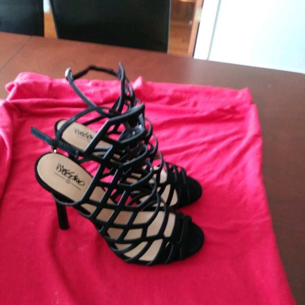 Mossimo Strappy Heals,